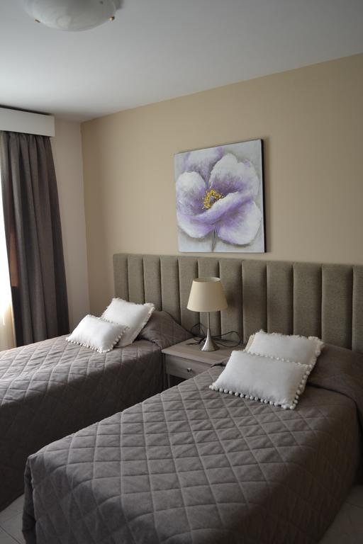 Marianna Hotel Apartments Limassol Exteriör bild